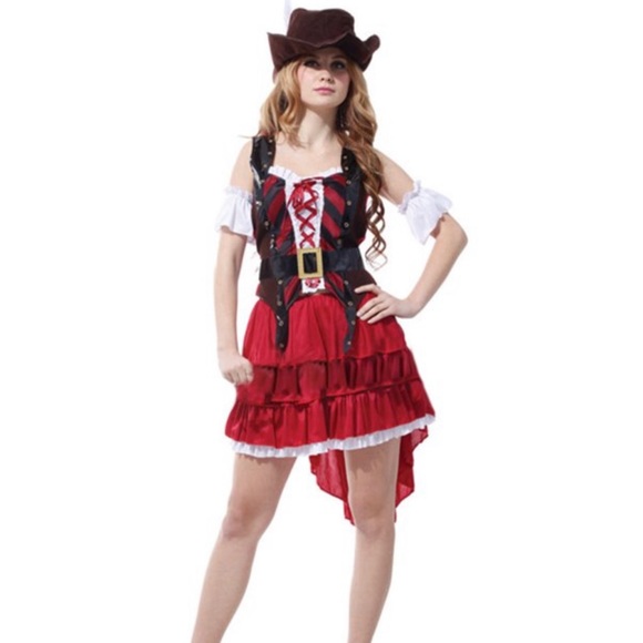 Spooktacular Women's Carribean Pirate Costume Set, M - Picture 2 of 5